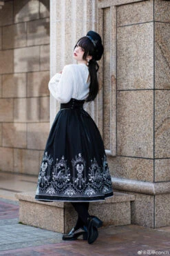 Lyra Theatre High Waist Skirt (Embroidered) -LOLITA Shop 007q2czmgy1hj0qjp3arkj33m95fb1l8