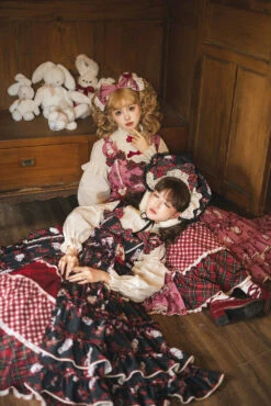 [Pre-orders Available Until 1/23] Sweet Berry Rabbit Stand Collar Blouse -LOLITA Shop O1CN01Cj6Das2GOLb8qSHZs 57119005