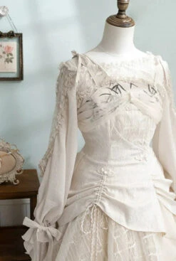 Blouse With Floral Corsage On Sleeve -LOLITA Shop O1CN01FHTVlO20GWnIbRrX3 2204254596822 09ccba15 2d98 4c2a 9293 b2209bd79a53