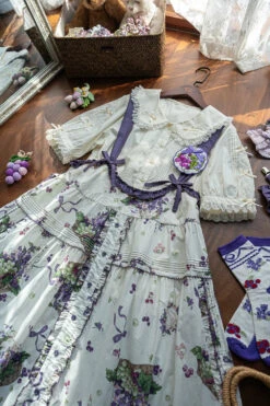 Picnic Basket Jumper Skirt Grape Pattern -LOLITA Shop O1CN01G3RvnF1eZq2sQChuJ 114793886 89460c95 d967 4e67 aa2a 1f6e6ee51592