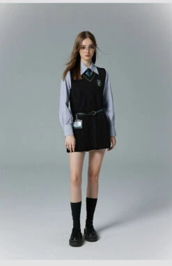 [Pre-order] Hogwarts School Of Witchcraft And Wizardry V-neck Knit Jumper Skirt -LOLITA Shop O1CN01KrA2cn2EqcgpTJShz 1644008796