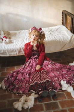 [Pre-orders Available Until 1/23] Sweet Berry Rabbit Knit Cardigan -LOLITA Shop O1CN01QBeElc2GOLb0LHNCw 57119005