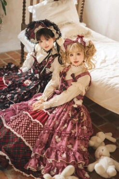 [Pre-orders Available Until 1/23] Sweet Berry Rabbit Stand Collar Blouse -LOLITA Shop O1CN01bxOwqO2GOLb1tlOrM 57119005