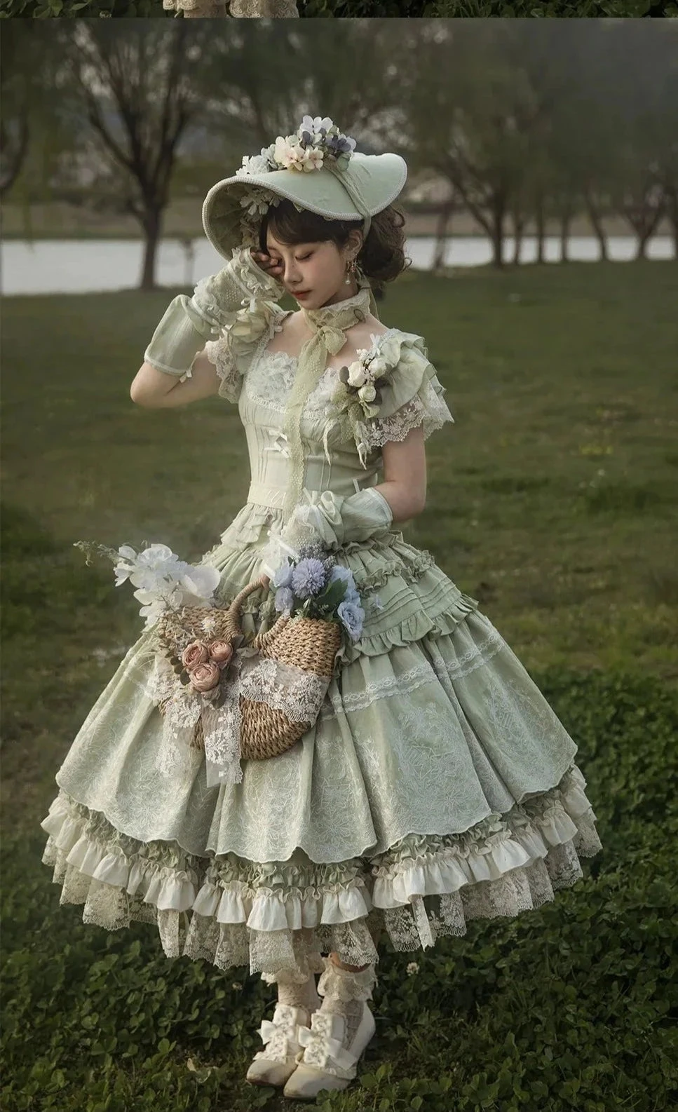 Fourteen-line Poem: Lace And Embroidered Skirt 9 Fourteen-line Poem: Lace And Embroidered Skirt - Image 7