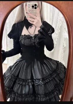 LOLITA Duke Of The Trap Rabbit Striped Dress -LOLITA Shop O1CN01qRMo3u1bCX5jkvJmm 143013429