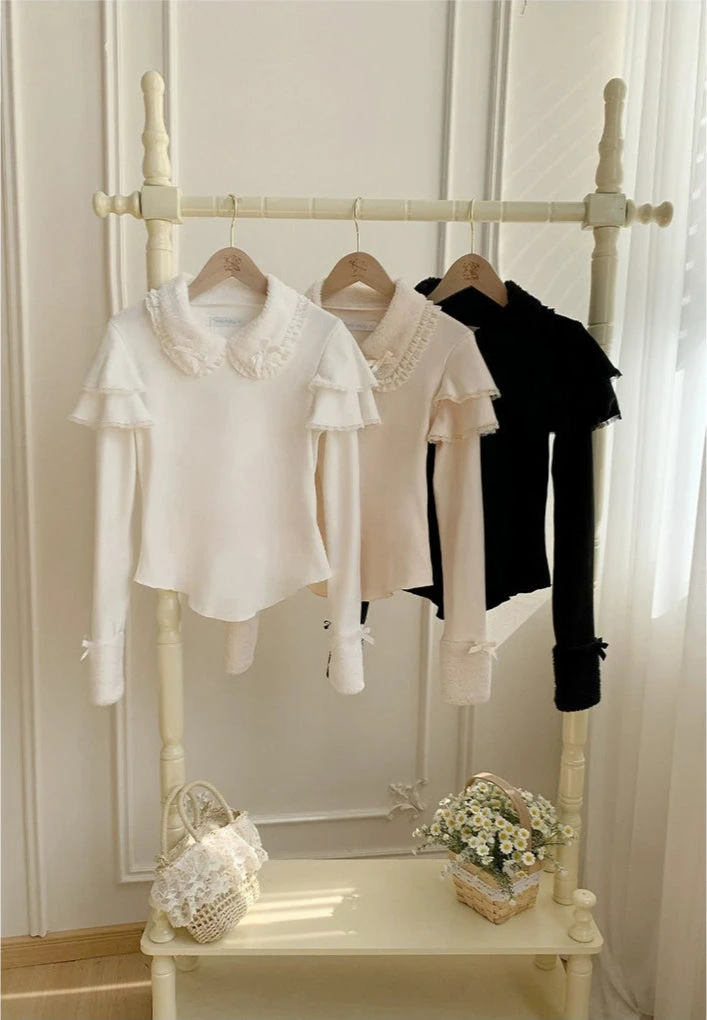 Boa Docking Shoulder Frill Knit Top 3 Boa Docking Shoulder Frill Knit Top