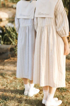 Go Picnicking Striped Half Sleeve Dress -LOLITA Shop dd3ec5fdly1hlq1llvh5lj23gg56okjt