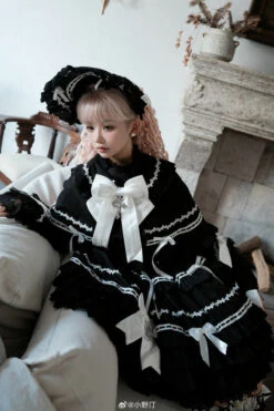 [Pre-orders Available Until 8/15] Labyrinth Doll 3-piece Set: Jumper Skirt, Princess Sleeves, And Cape -LOLITA Shop e00bad86gy1hrwyo621bjj237k4tc1l3