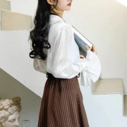 French Retro Pleated Cuff White Blouse 18 French Retro Pleated Cuff White Blouse -LOLITA Shop s O1CN01jh596x2IjzOKxwMsM 235759323